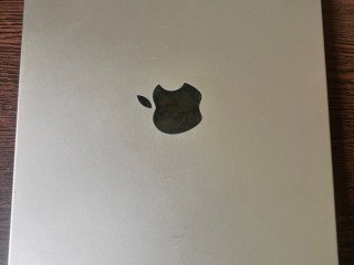 14-inch-macbook-pro