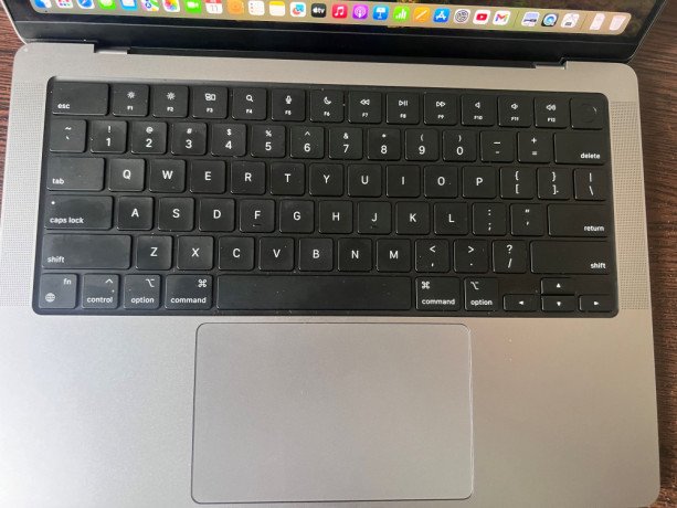 14-inch-macbook-pro-big-3