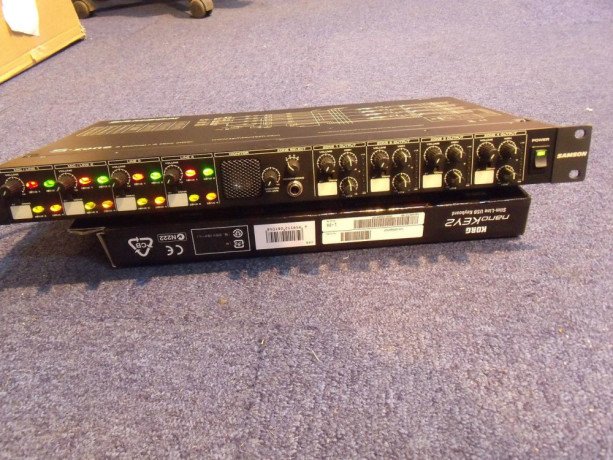 samson-audio-mixer-big-0